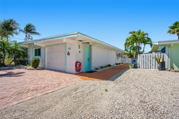 $849,000 | 151 10th Street, Marathon, FL 33051