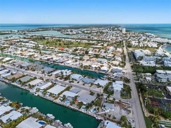 $849,000 | 151 10th Street, Marathon, FL 33051