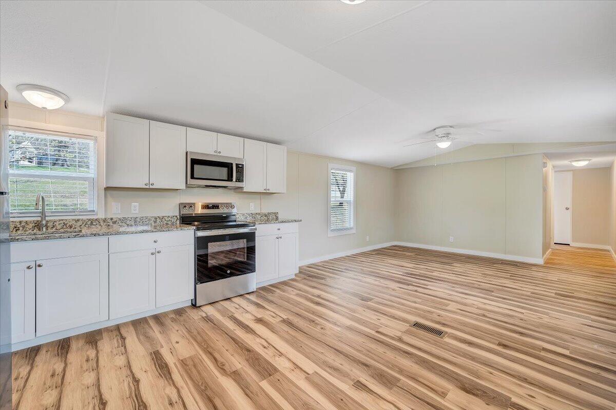 1993 Boones Mill Road Boones Mill, VA 24065 - Photo 15 of 38 15-MIB04843