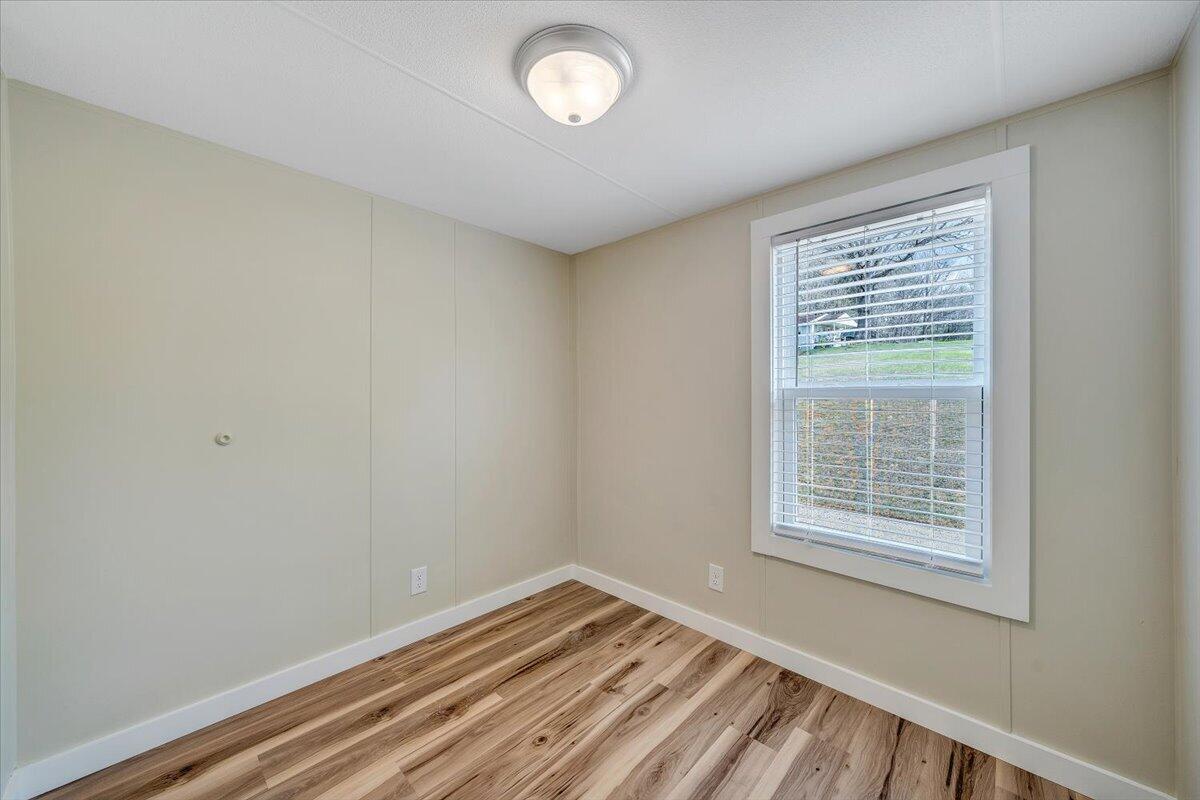 1993 Boones Mill Road Boones Mill, VA 24065 - Photo 23 of 38 23-MIB04882