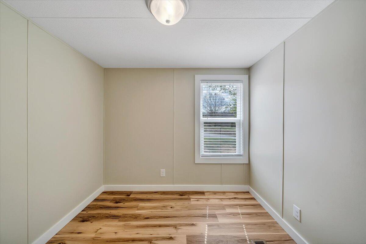 1993 Boones Mill Road Boones Mill, VA 24065 - Photo 27 of 38 27-MIB04894