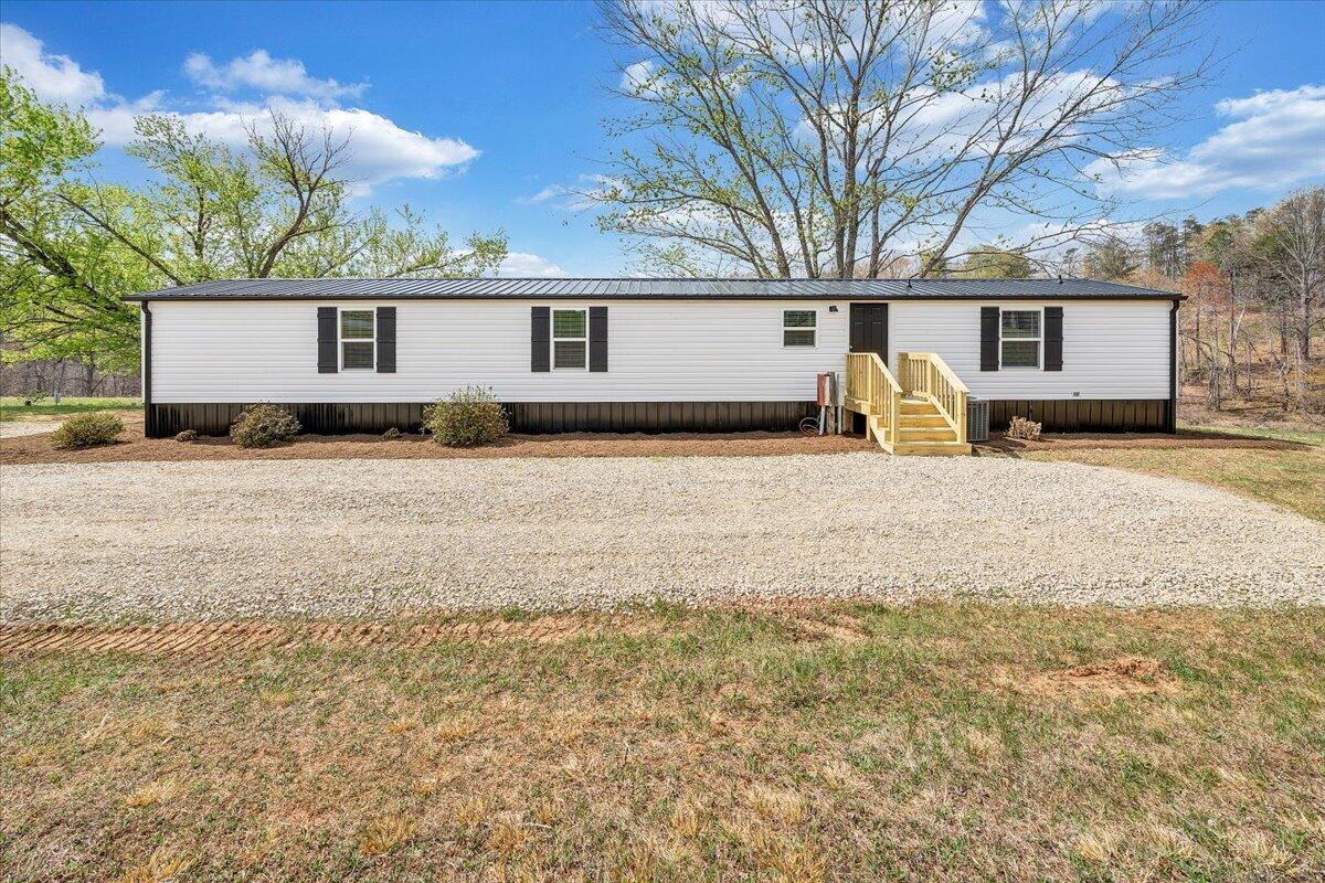 1993 Boones Mill Road Boones Mill, VA 24065 - Photo 37 of 38 41-MIB04963