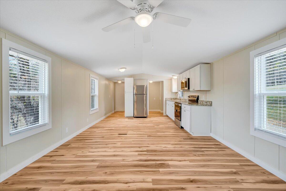 1993 Boones Mill Road Boones Mill, VA 24065 - Photo 7 of 38 07-MIB04831