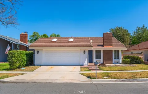 $4,200 | 112 North Avenida Palmera, Anaheim, CA 92807