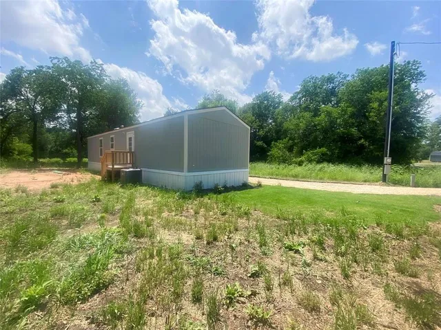 $154,900 | 329 Capricorn Drive, Granbury, TX 76049