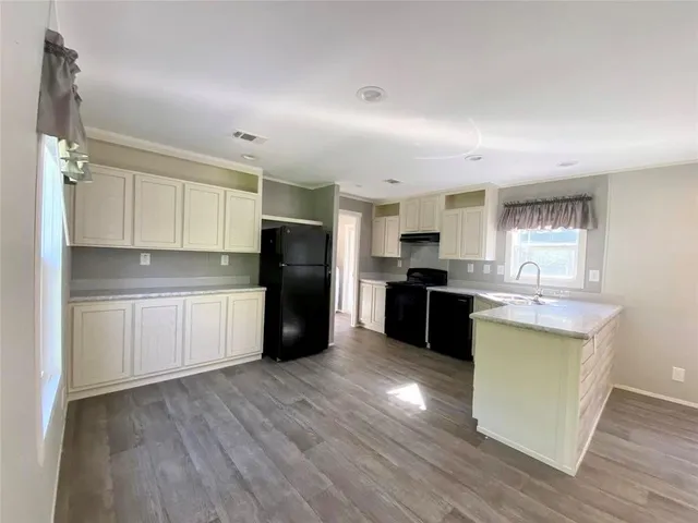 $154,900 | 329 Capricorn Drive, Granbury, TX 76049