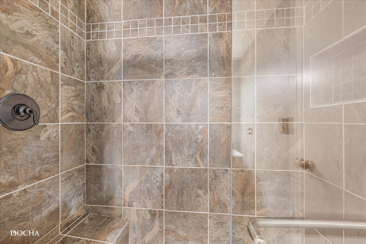 1222 Chalet Road, Unit 102 Naperville, IL 60563 - Photo 11 of 18