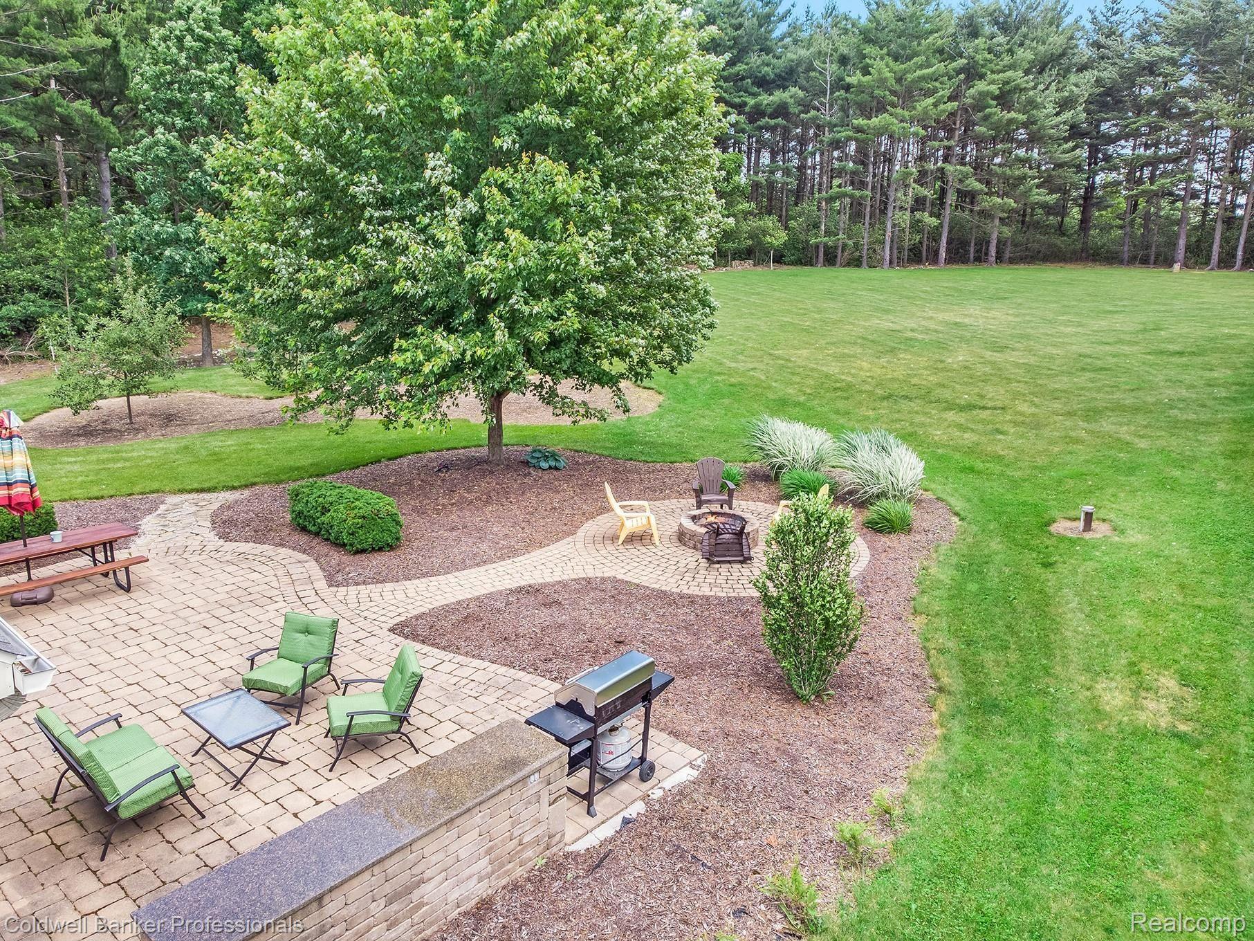 372 Pennell Road Imlay City, MI 48444 - Photo 39 of 39 DJI_0296.jpg