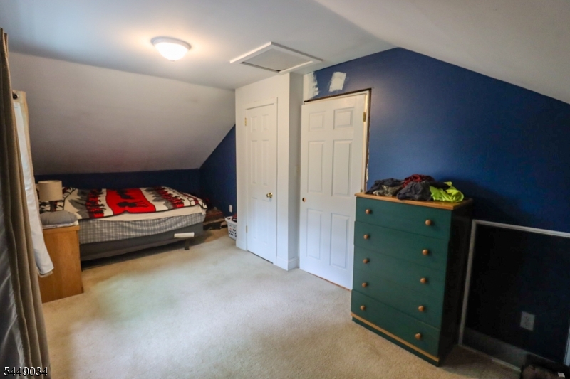 20 Mt Crest Road Oak Ridge, NJ 07438 - Photo 29 of 39 Gallery Image 29