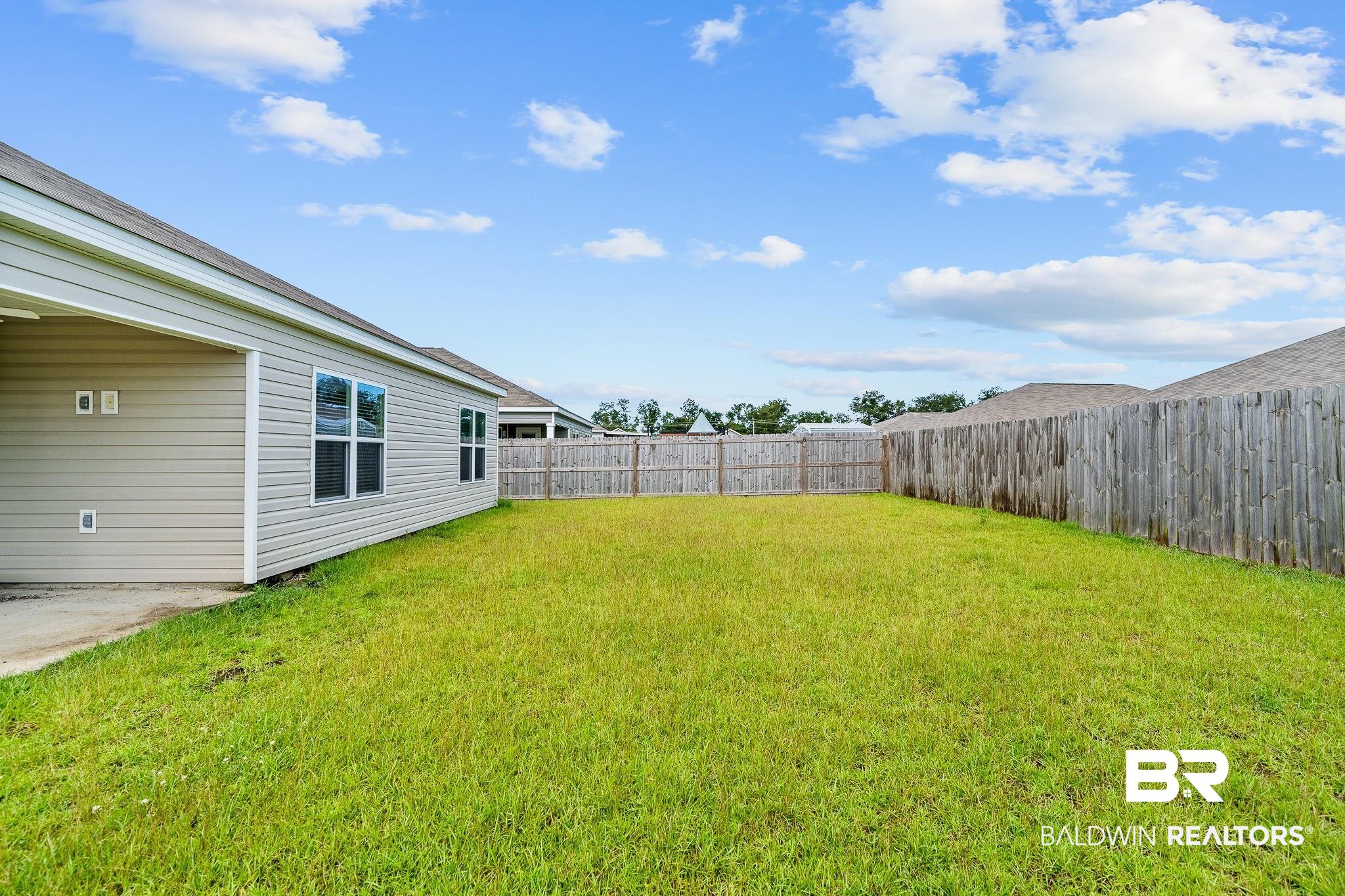 8040 Pickwick Dr. Foley, AL 36535 - Photo 17 of 18