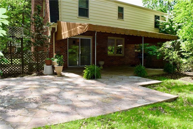 525 Guyasuta Road Pittsburgh, PA 15215 - Photo 18 of 21 Gallery Image 18