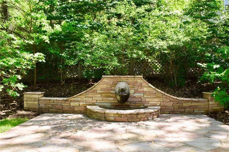 525 Guyasuta Road Pittsburgh, PA 15215 - Photo 20 of 21 Gallery Image 20