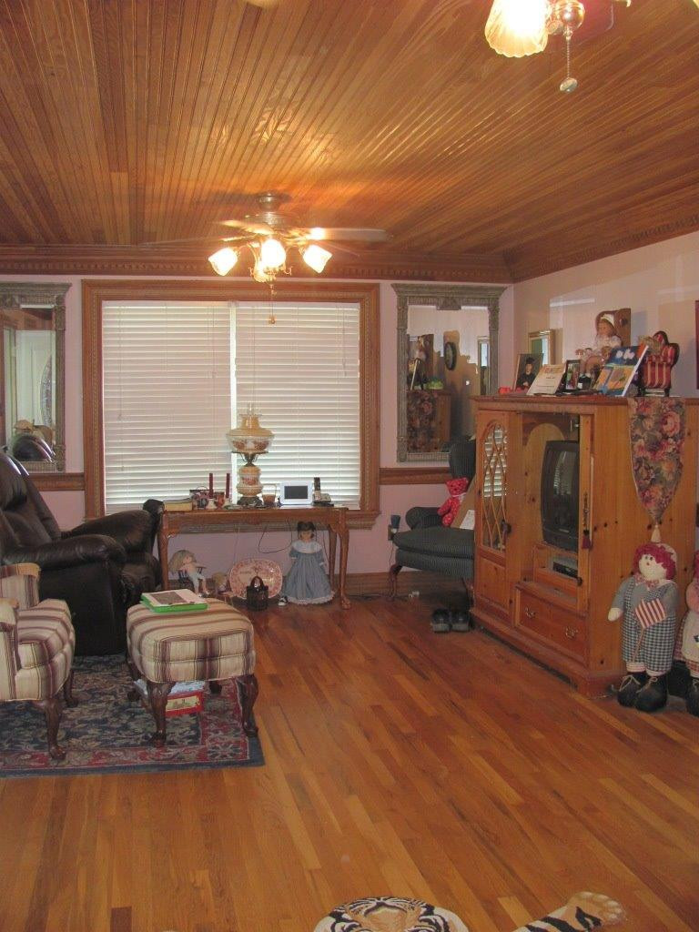 3140 Salt Rock Road McKee, KY 40447 - Photo 36 of 47 Photo 36