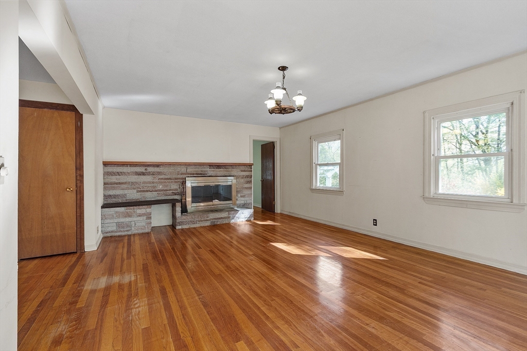 117 Kendall Hill Road Ashby, MA 01431 - Photo 5 of 42 Gallery Image 5