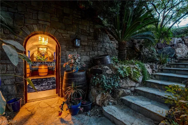 $19,900,000 | 677 Boulder Summit Drive, Henderson, NV 89012