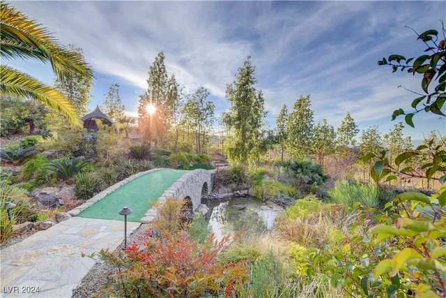 $19,900,000 | 677 Boulder Summit Drive, Henderson, NV 89012