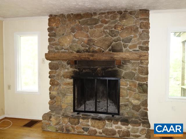 121 Rodes Valley Drive Nellysford, VA 22958 - Photo 6 of 23