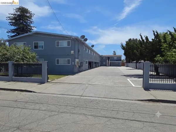 $4,098,000 | 257 Poplar Avenue, Hayward, CA 94541