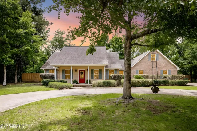 $310,000 | 7321 Ieke Circle, Diamondhead, MS 39525