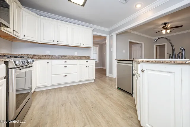 $310,000 | 7321 Ieke Circle, Diamondhead, MS 39525