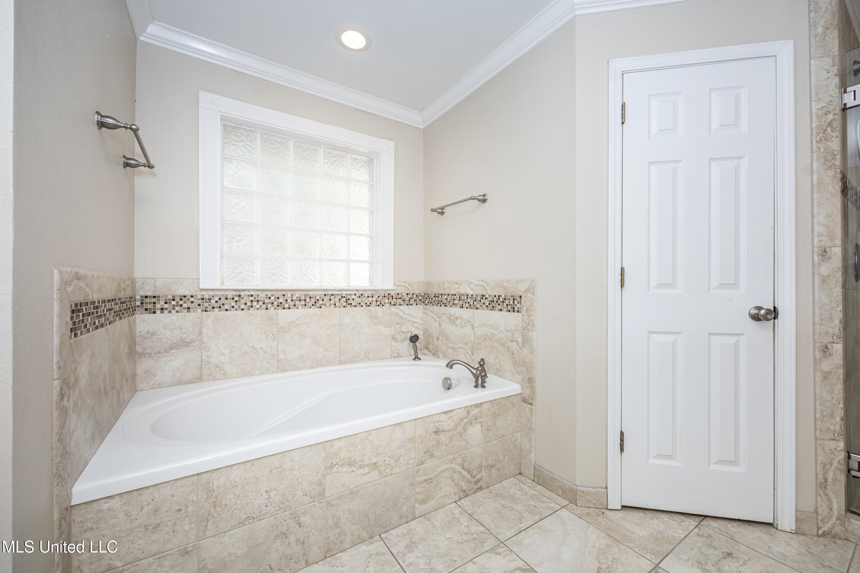 7321 Ieke Circle Diamondhead, MS 39525 - Photo 69 of 114 IMG_4545