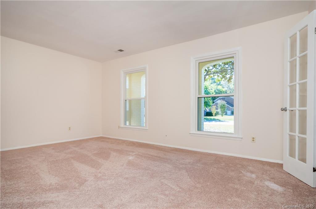 6801 Stoney Ridge Road, Unit 35 Matthews, NC 28104 - Photo 4 of 20 Gallery Image 4
