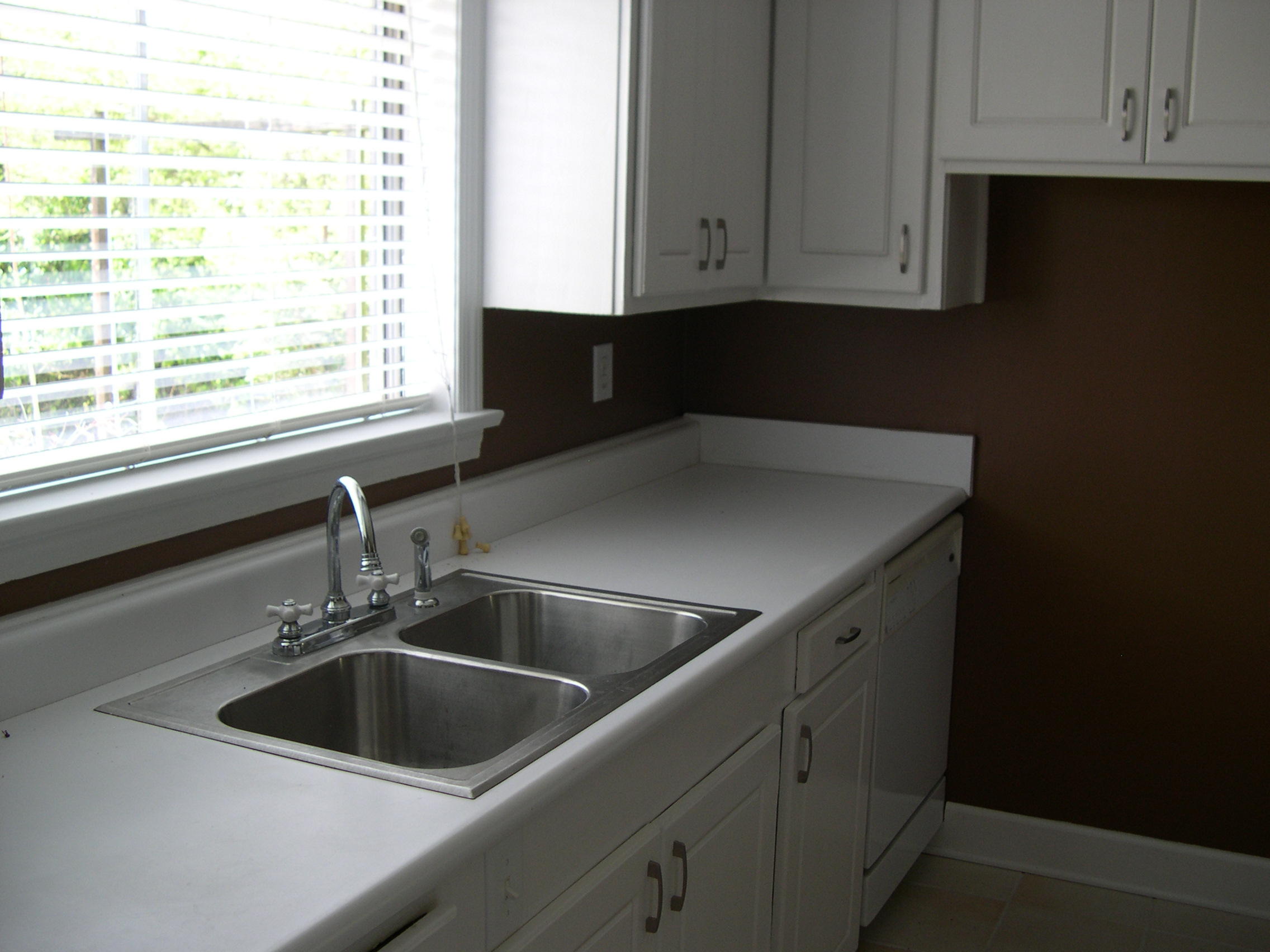 3617 Cline Road Chattanooga, TN 37412 - Photo 7 of 16 kitchen 2