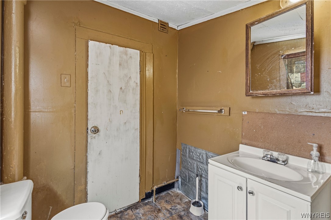 67 Halbert Street Buffalo, NY 14214 - Photo 30 of 48