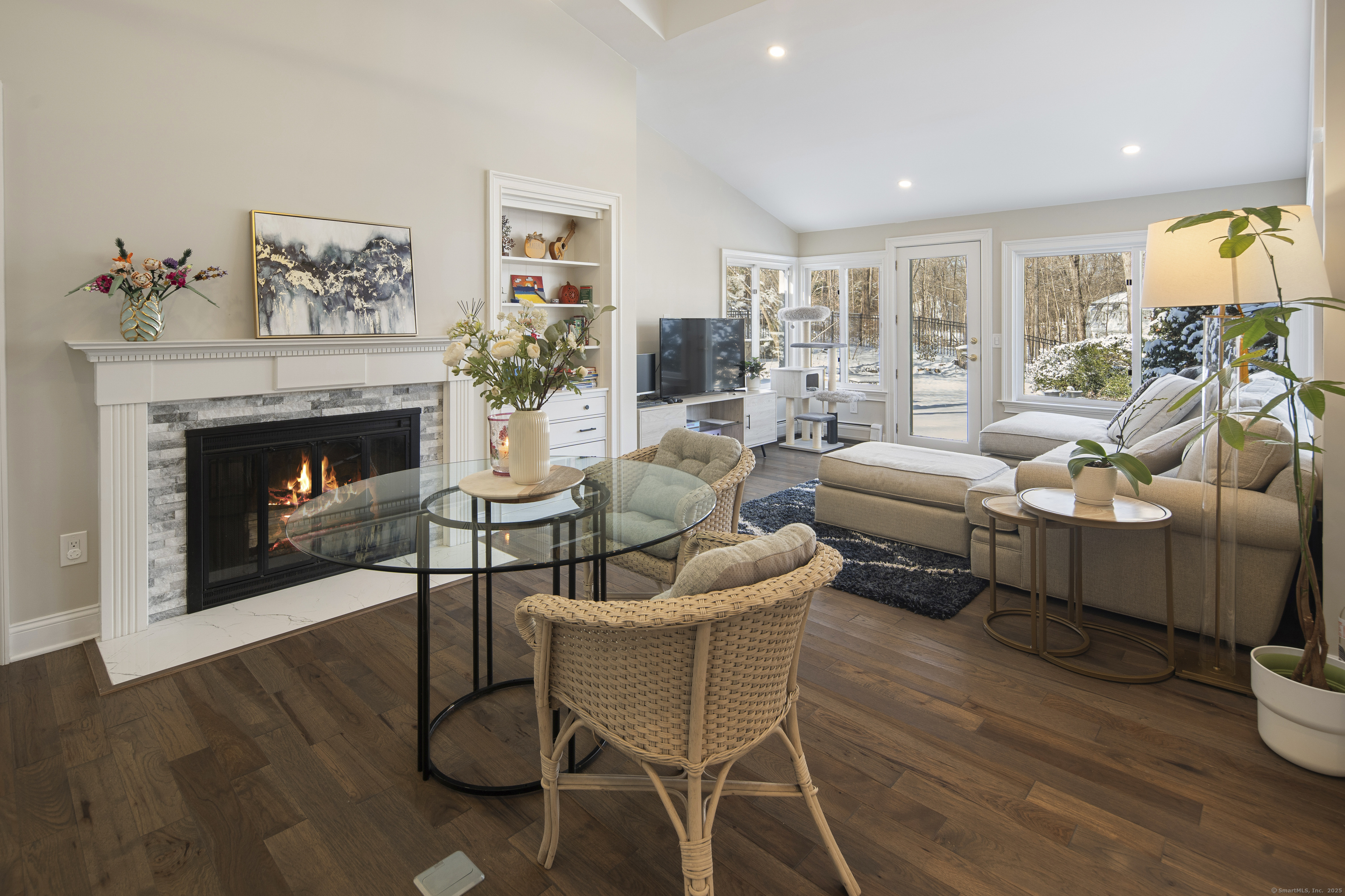 64 White Oak Shade Road New Canaan, CT 06840 - Photo 11 of 29