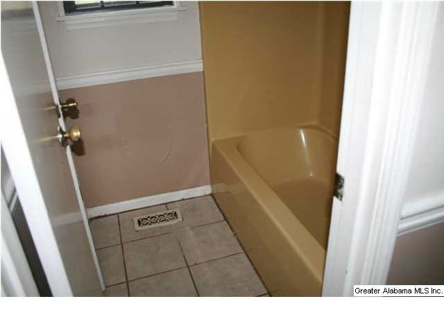 590 Rocky Ridge Road Dora, AL 35062 - Photo 4 of 15