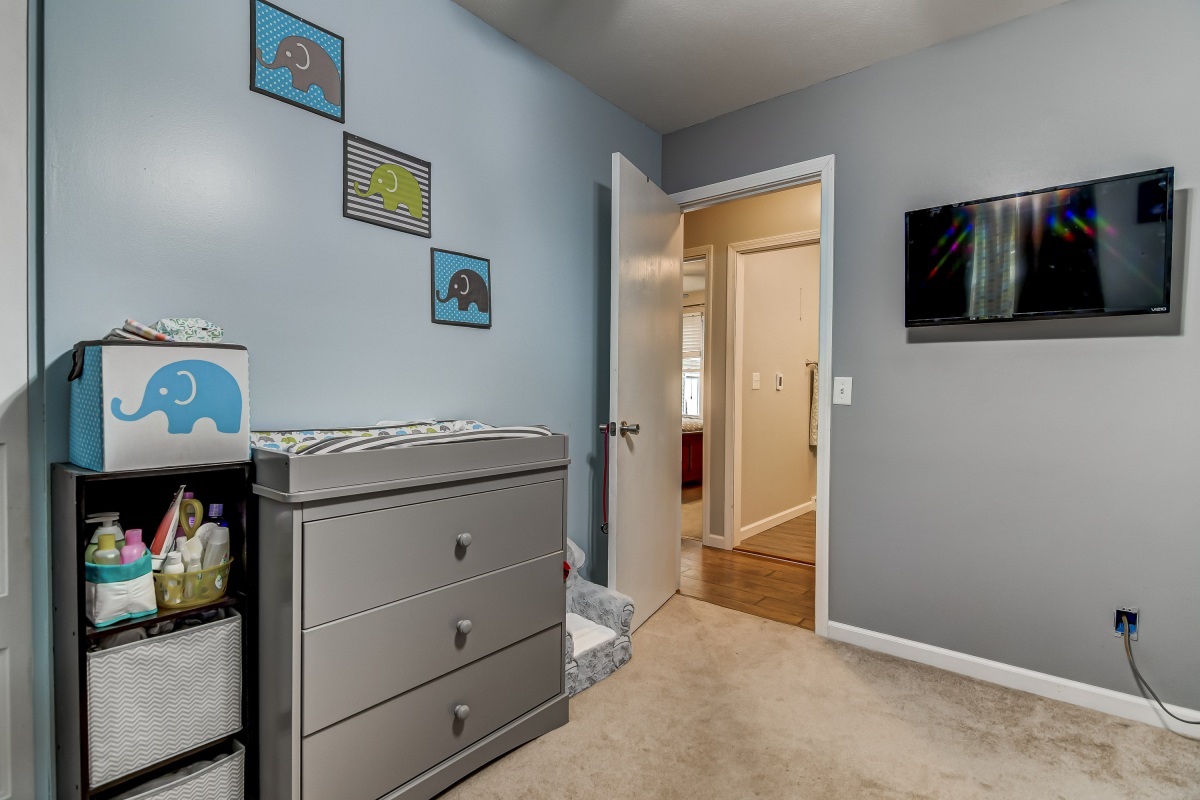 2912 Somerton Road Springfield, IL 62702 - Photo 13 of 32