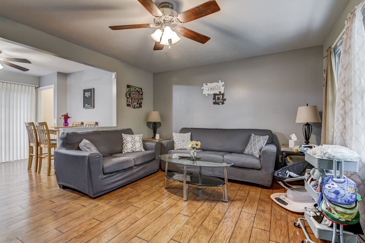 2912 Somerton Road Springfield, IL 62702 - Photo 5 of 32
