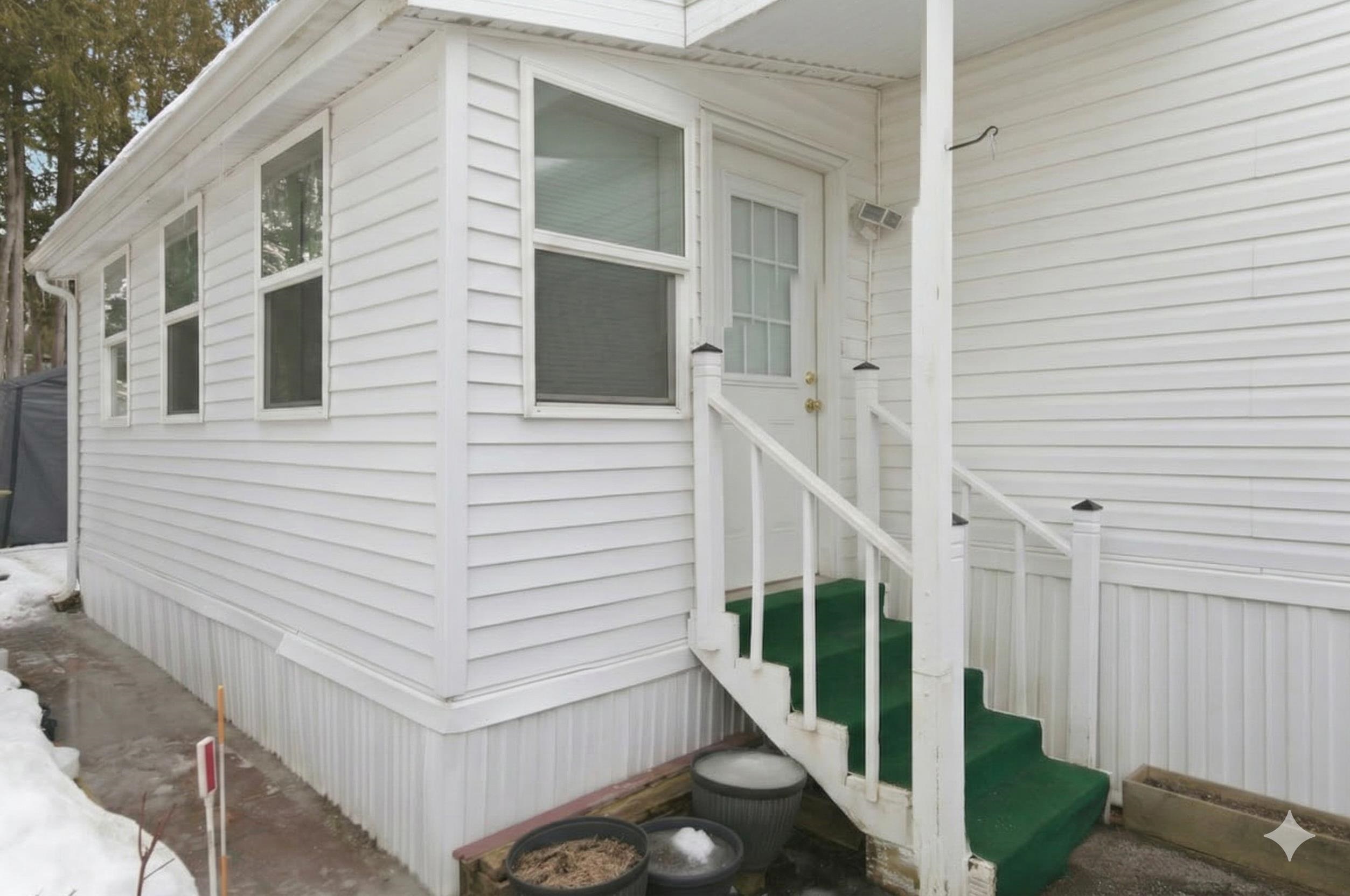 58 5th Street Colchester, VT 05446 - Photo 3 of 28