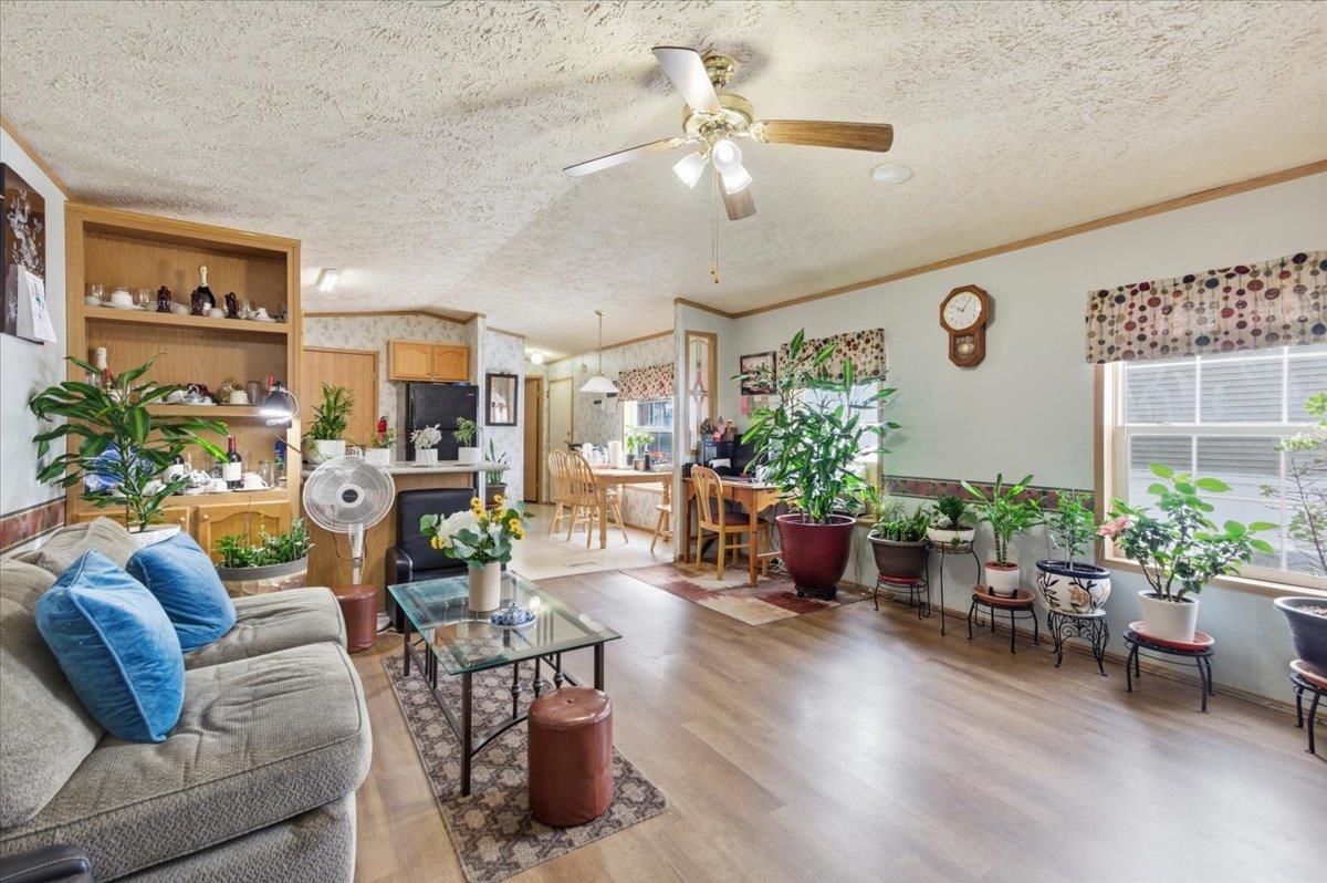 58 5th Street Colchester, VT 05446 - Photo 4 of 28