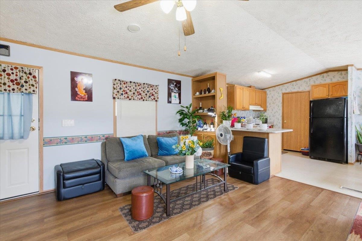 58 5th Street Colchester, VT 05446 - Photo 6 of 28