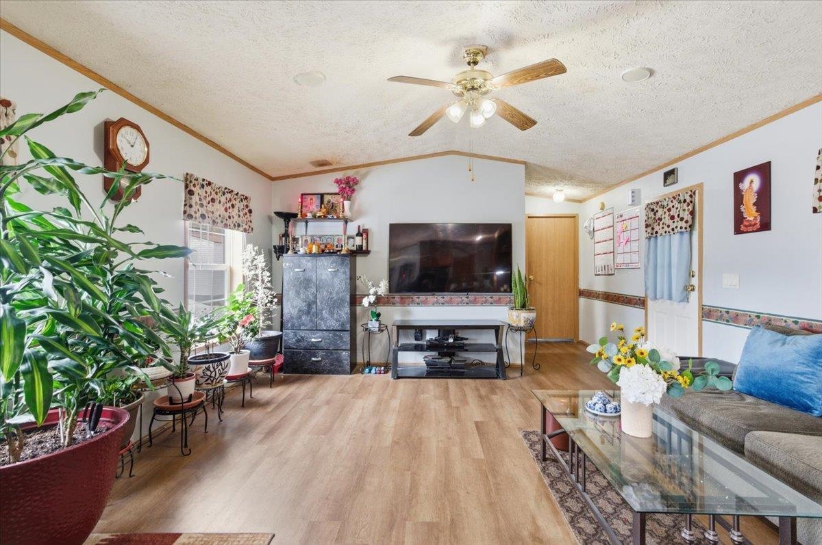 58 5th Street Colchester, VT 05446 - Photo 8 of 28