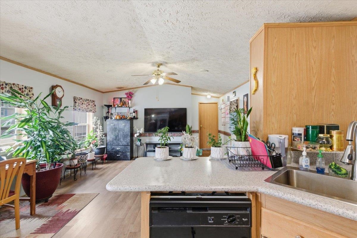 58 5th Street Colchester, VT 05446 - Photo 9 of 28