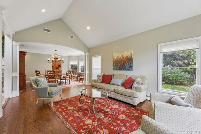 $1,699,000 | 39 Oxford Drive, Montebello, NY 10901