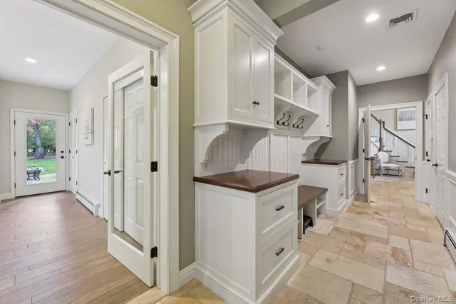 $1,699,000 | 39 Oxford Drive, Montebello, NY 10901