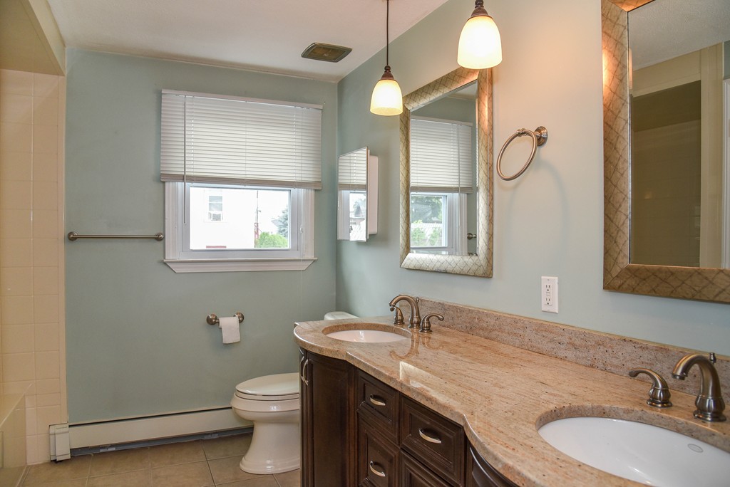 144 Rumney Road Revere, MA 02151 - Photo 12 of 26 Gallery Image 12