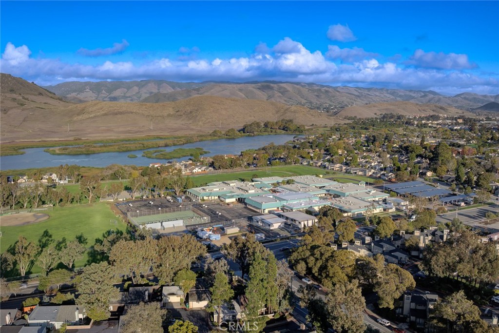 1750 Prefumo Canyon Road, Unit 48 San Luis Obispo, CA 93405 - Photo 26 of 32 a view of city and mountain