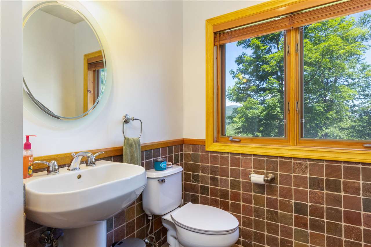 35 North Pinnacle Ridge Road Waterbury, VT 05676 - Photo 37 of 39 Gallery Image 37