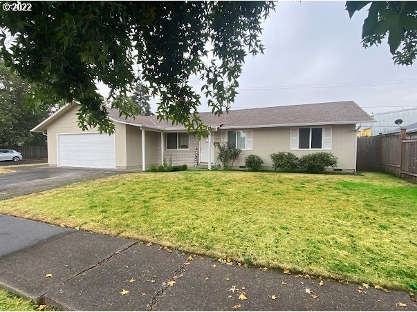 907 Lochaven Avenue Springfield, OR 97477 - Photo 1 of 24 Gallery Image 1