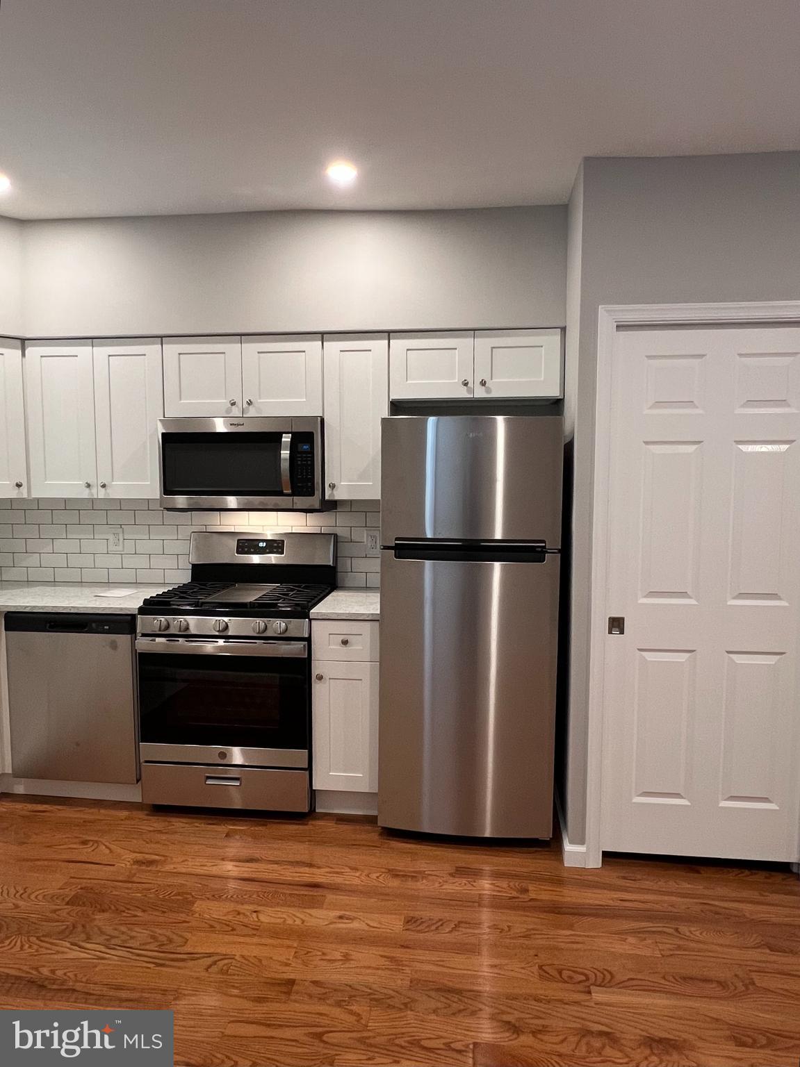 3186 Agate Street Philadelphia, PA 19134 - Photo 6 of 12