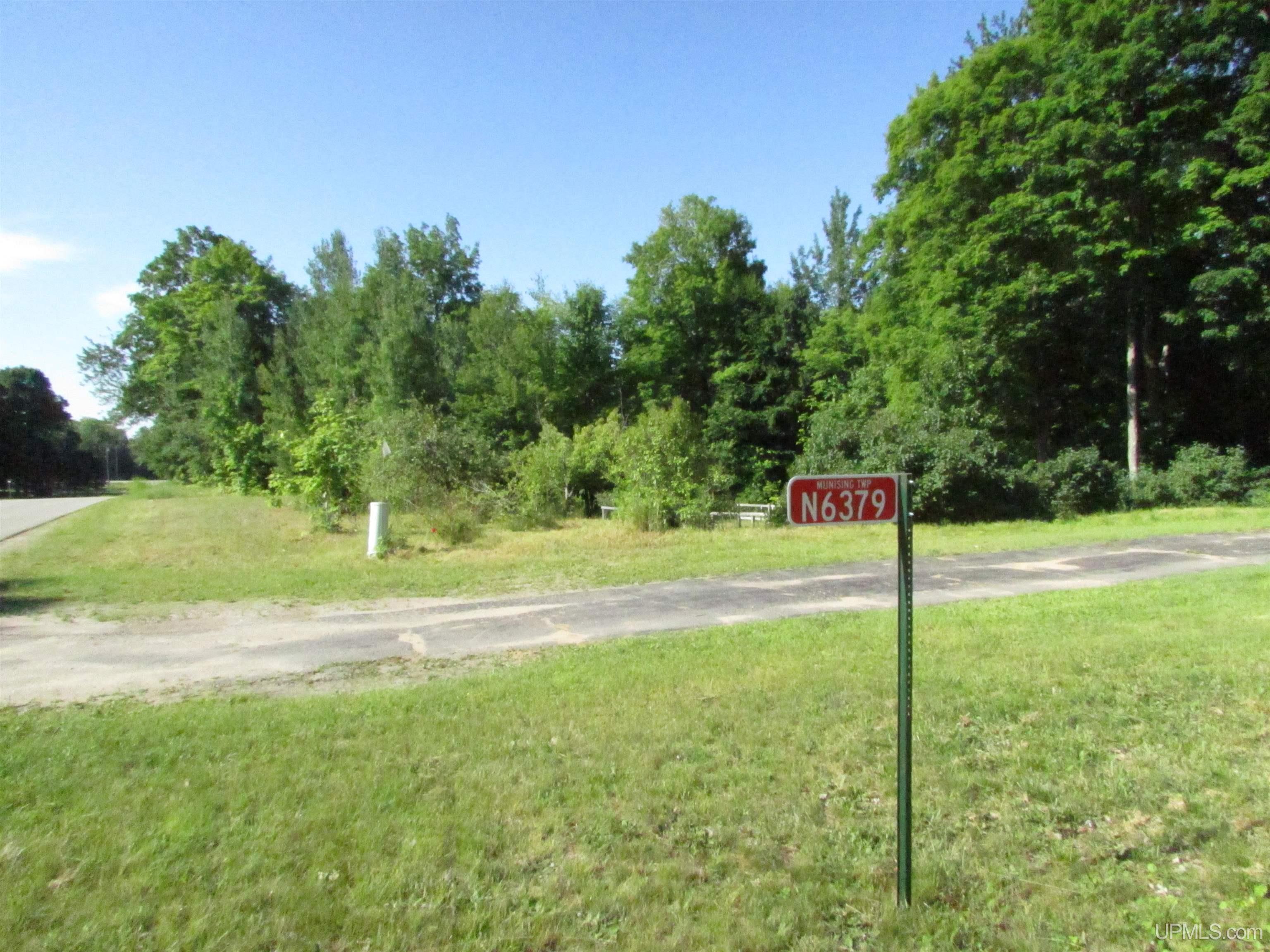 N6379 Alger Heights Road Munising, MI 49862 - Photo 32 of 32 Gallery Image 32