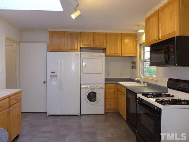 $2,875 | 506 Caswell Road, Chapel Hill, NC 27514