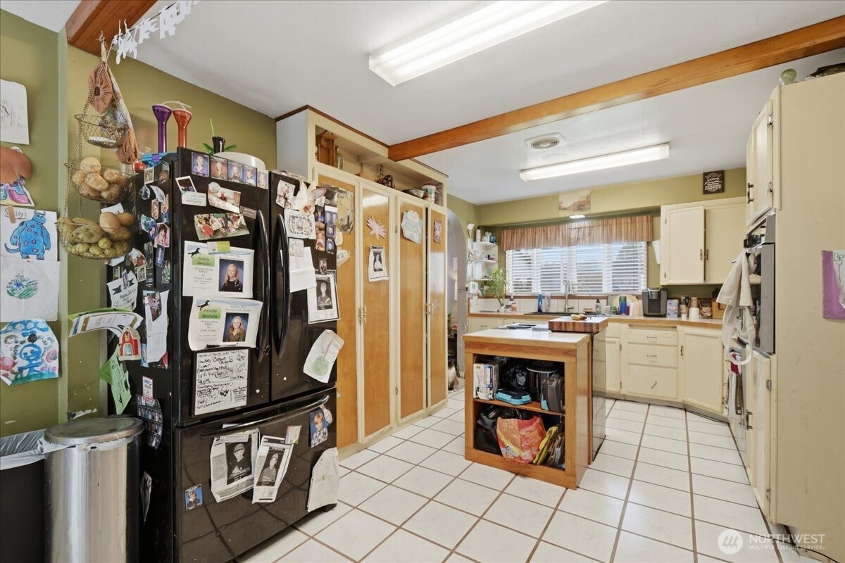 3287 Olive Way Longview, WA 98632 - Photo 8 of 24