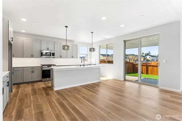 $799,900 | 13915 179th Street East, Unit 58, Puyallup, WA 98374