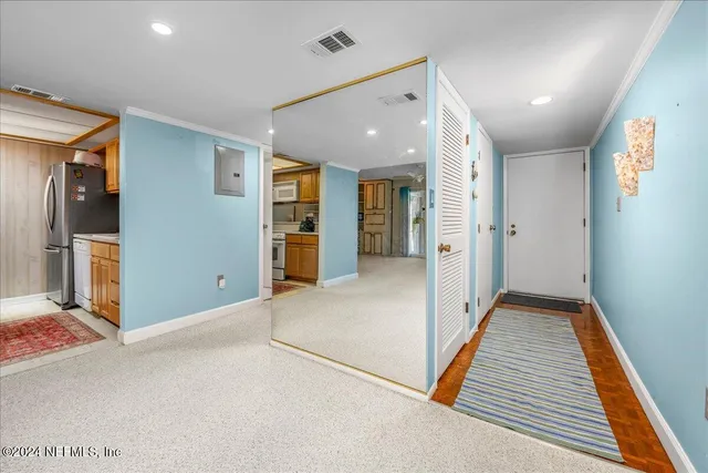 $229,000 | 179 Beecher's Point Drive, Unit C217, Welaka, FL 32193