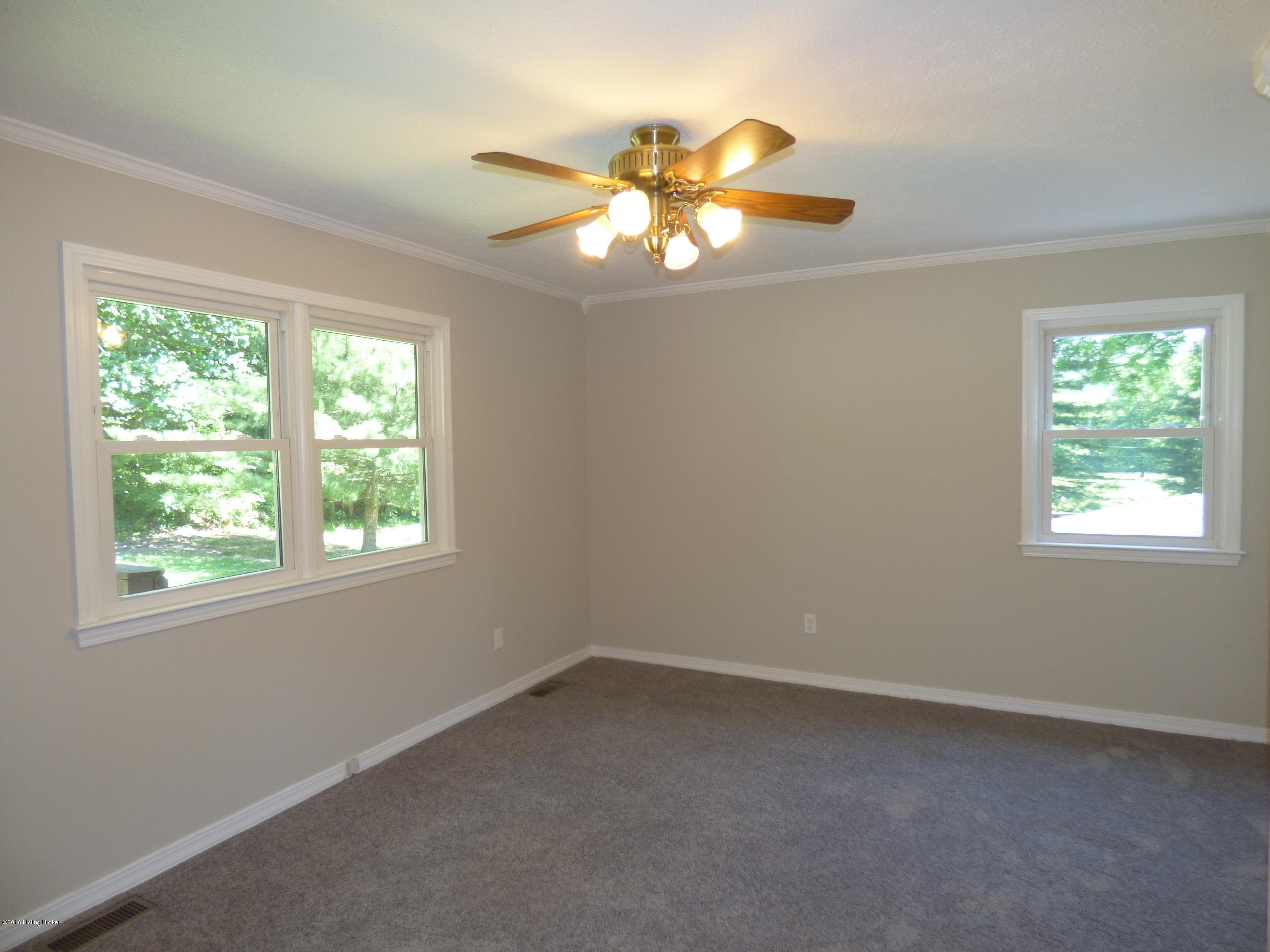 905 Cundiff Hollow Road Lebanon Junction, KY 40150 - Photo 15 of 51 P1170417